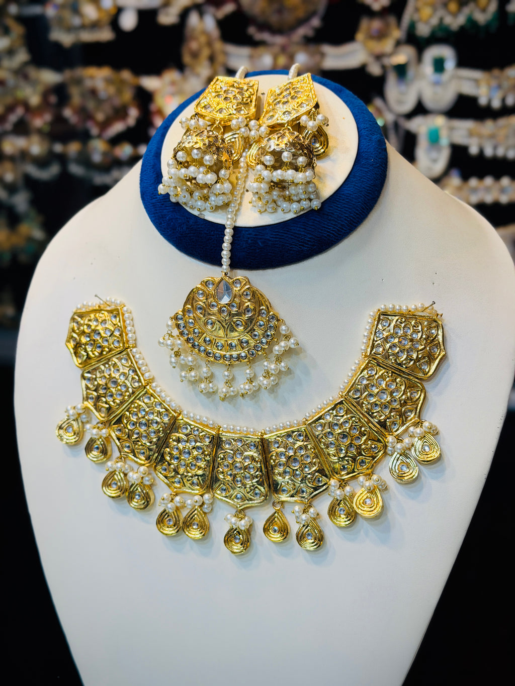 Kundan Necklace Set