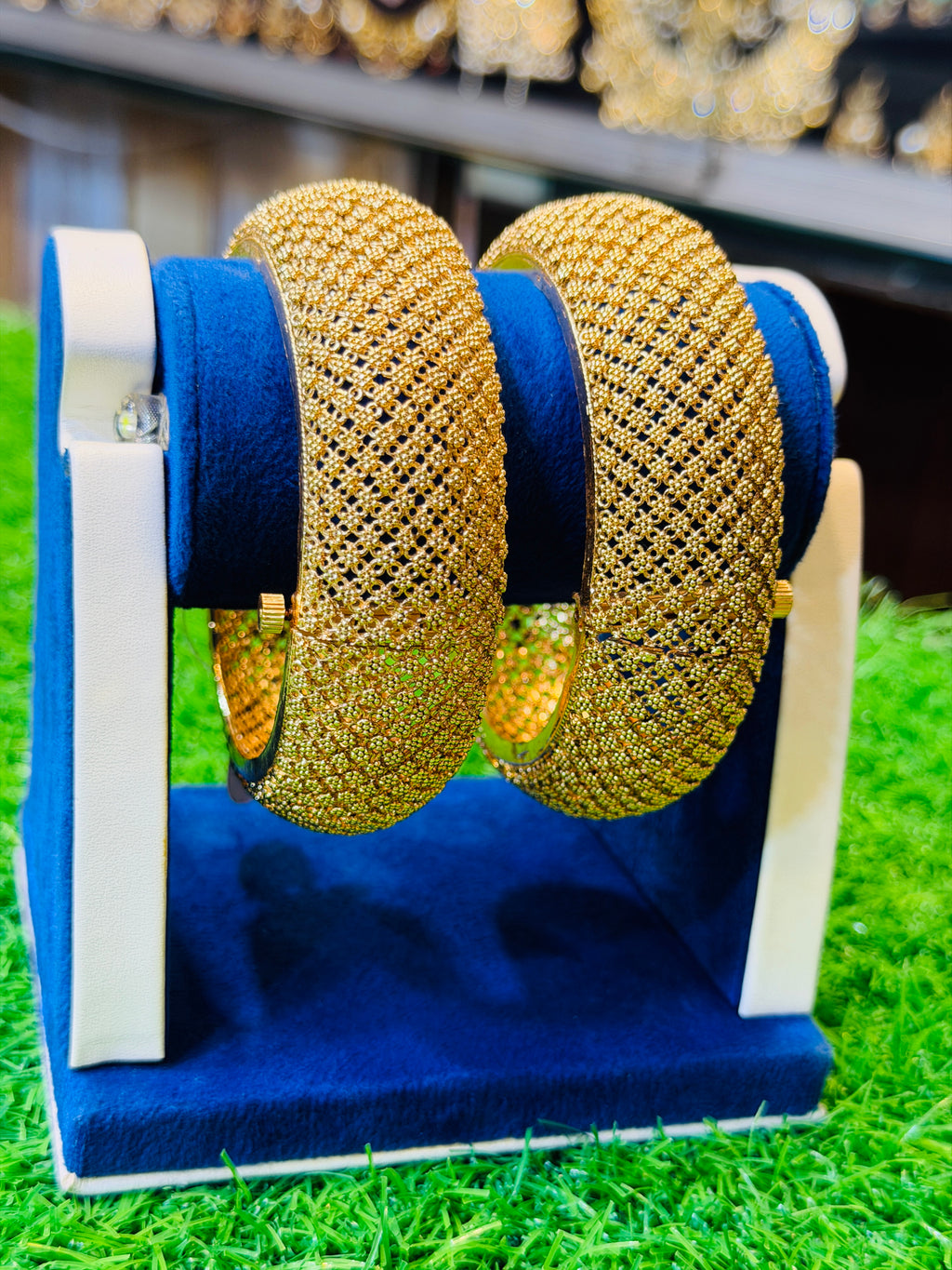 Gold Round Karha