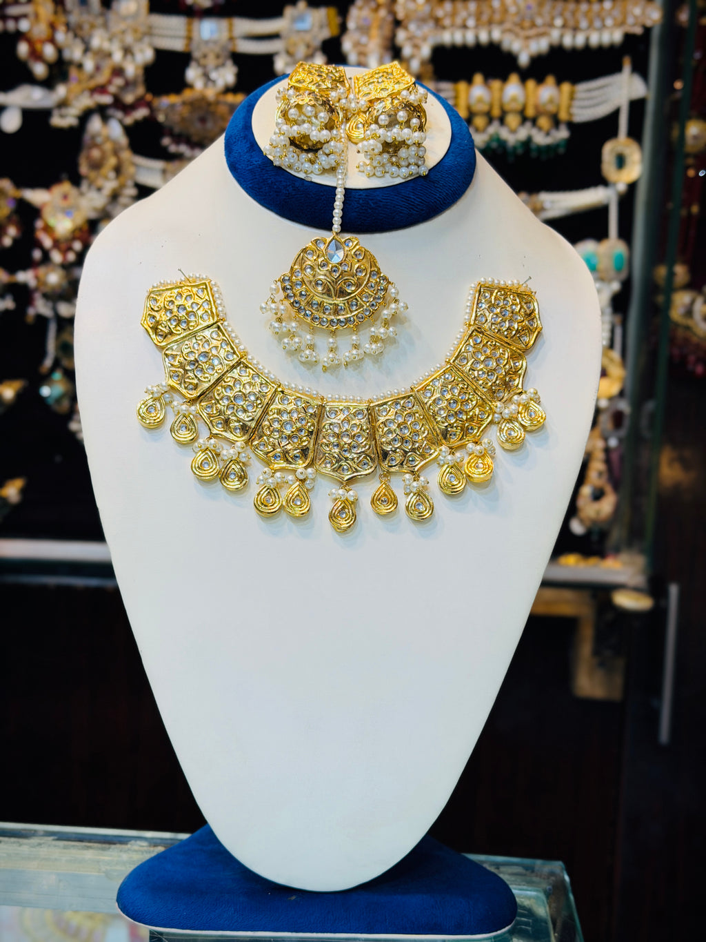 Kundan Necklace Set