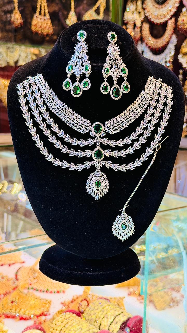 One Carat 4 Layers Necklace Set