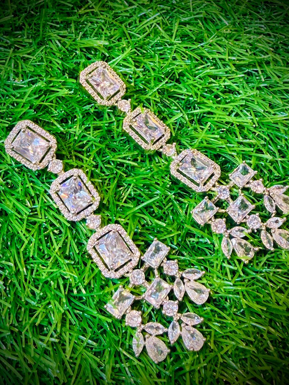 Silver 1Ct Earrings