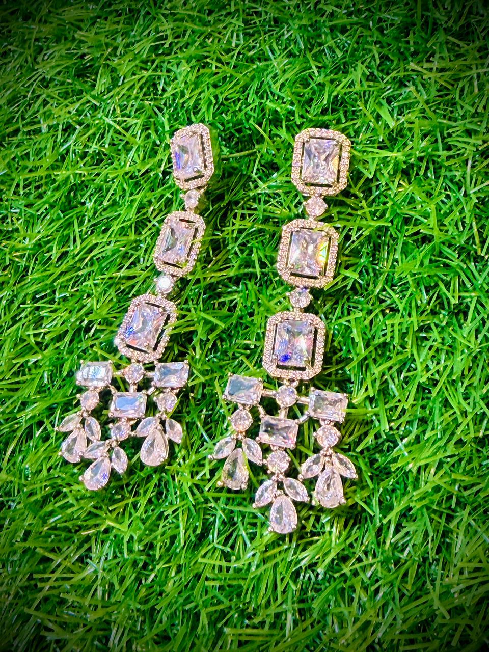 Silver 1Ct Earrings