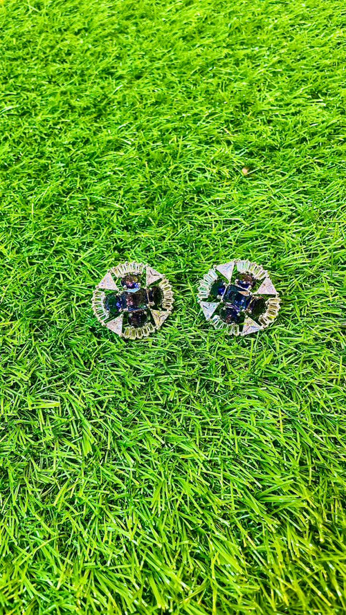 1Ct Studs