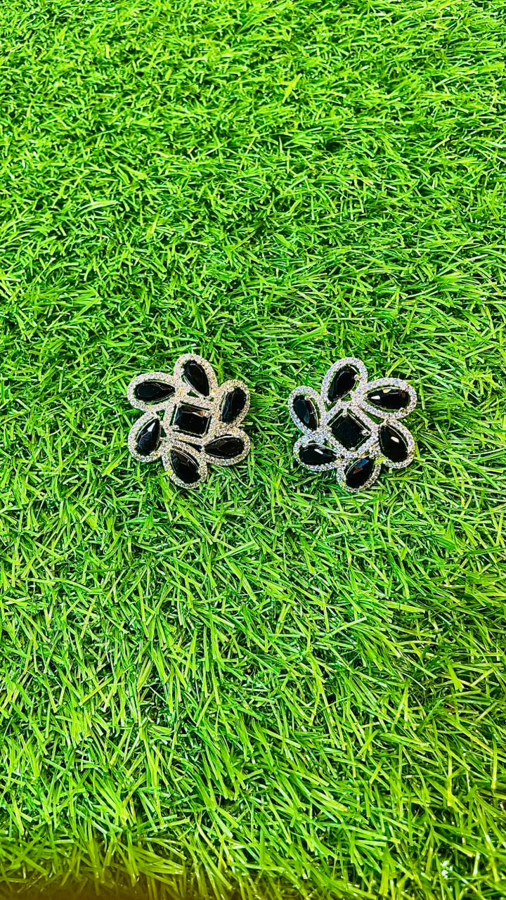 1Ct Studs