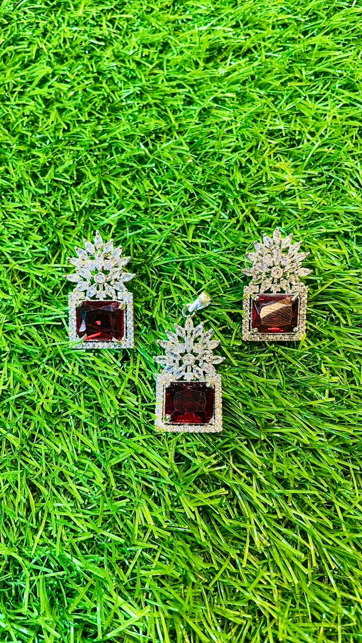 Red 1Ct Locket & Ear Studs
