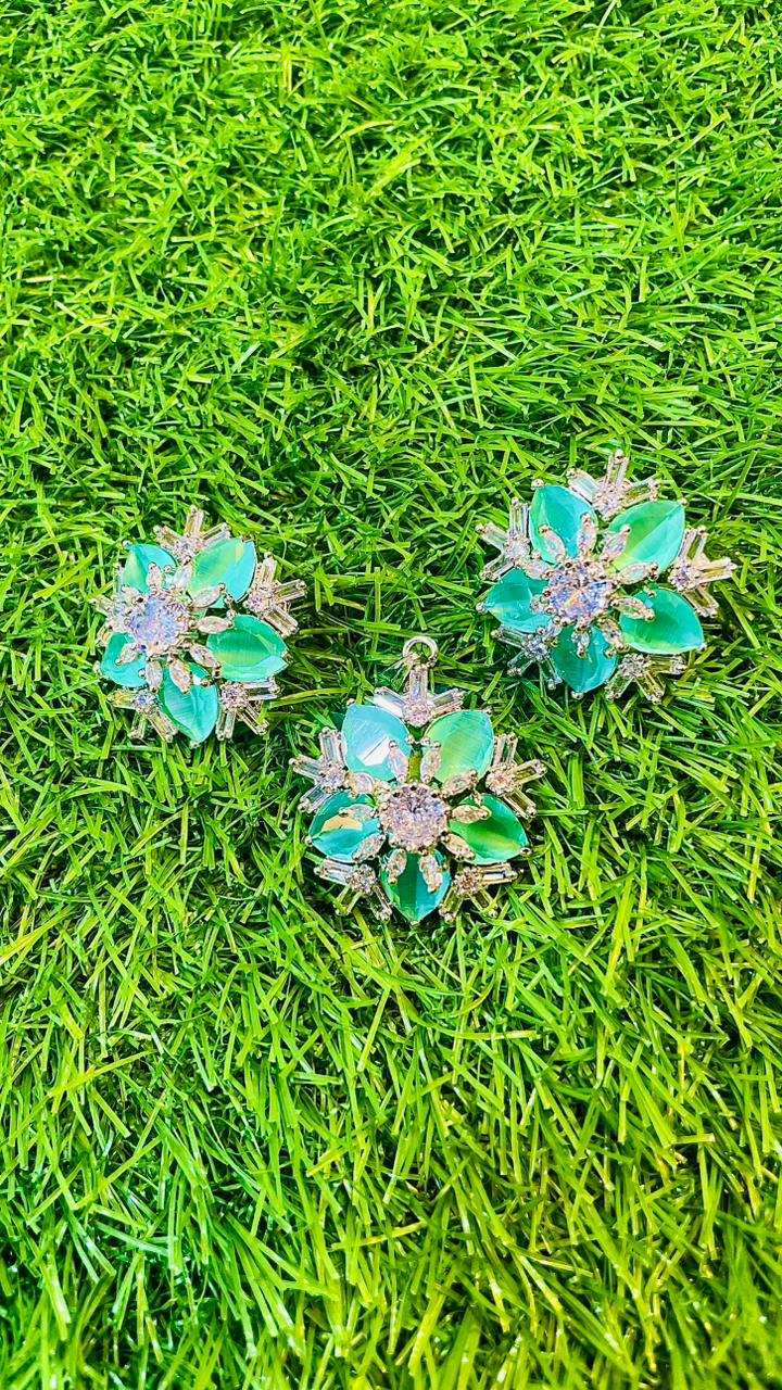 Mint Colour 1Ct Locket & Ear Studs