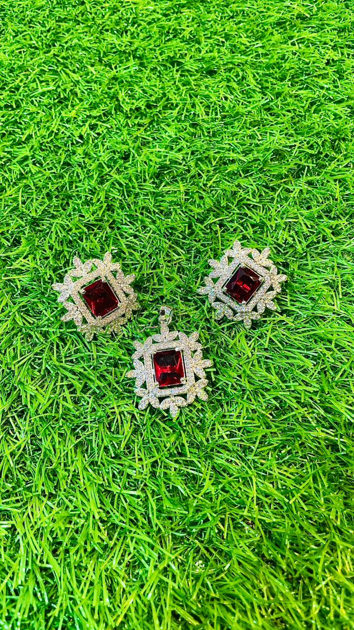 Red 1Ct Locket & Ear Studs