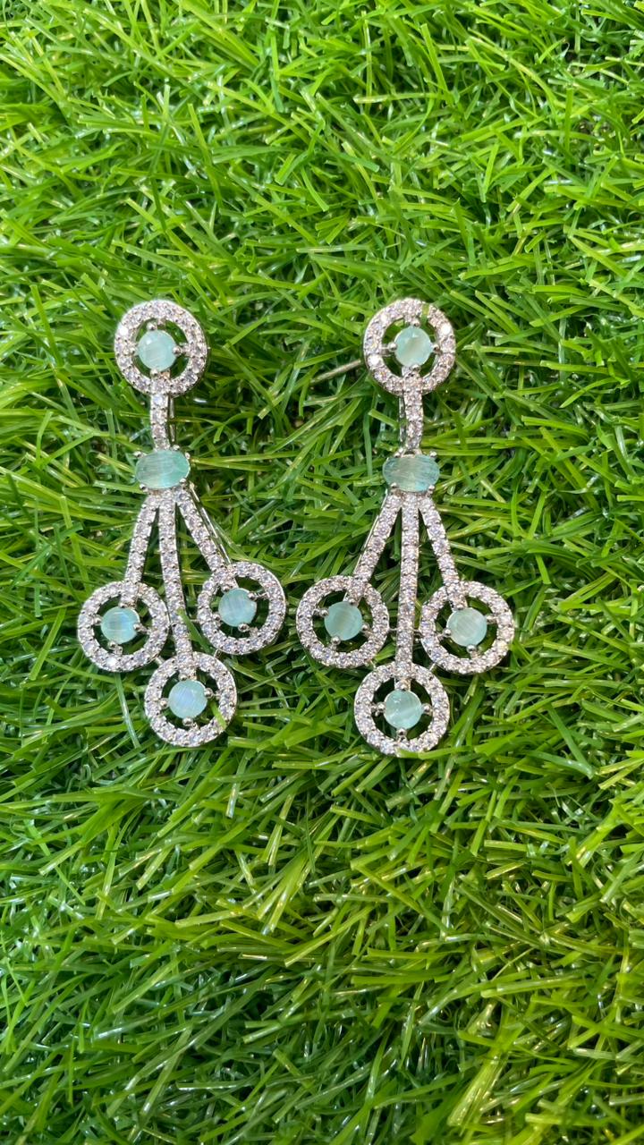 One Carat Necklace Set With Earrings
