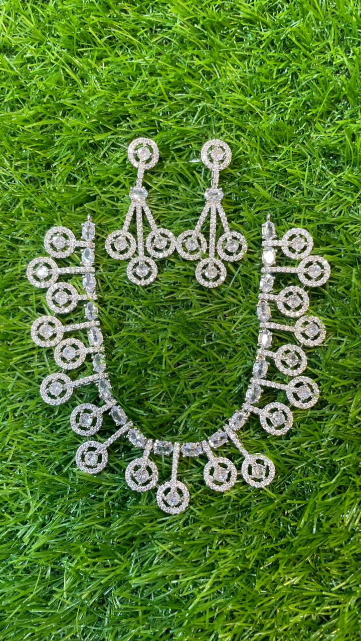 One Carat Necklace Set With Earrings