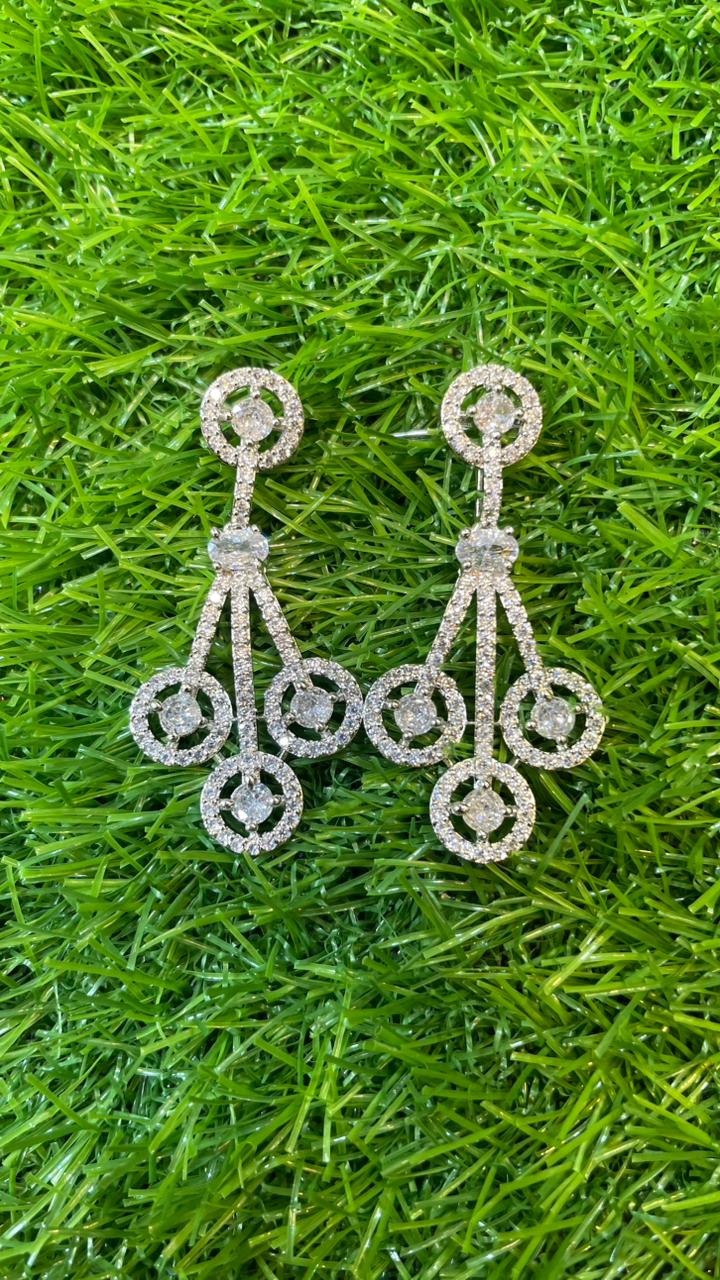One Carat Necklace Set With Earrings