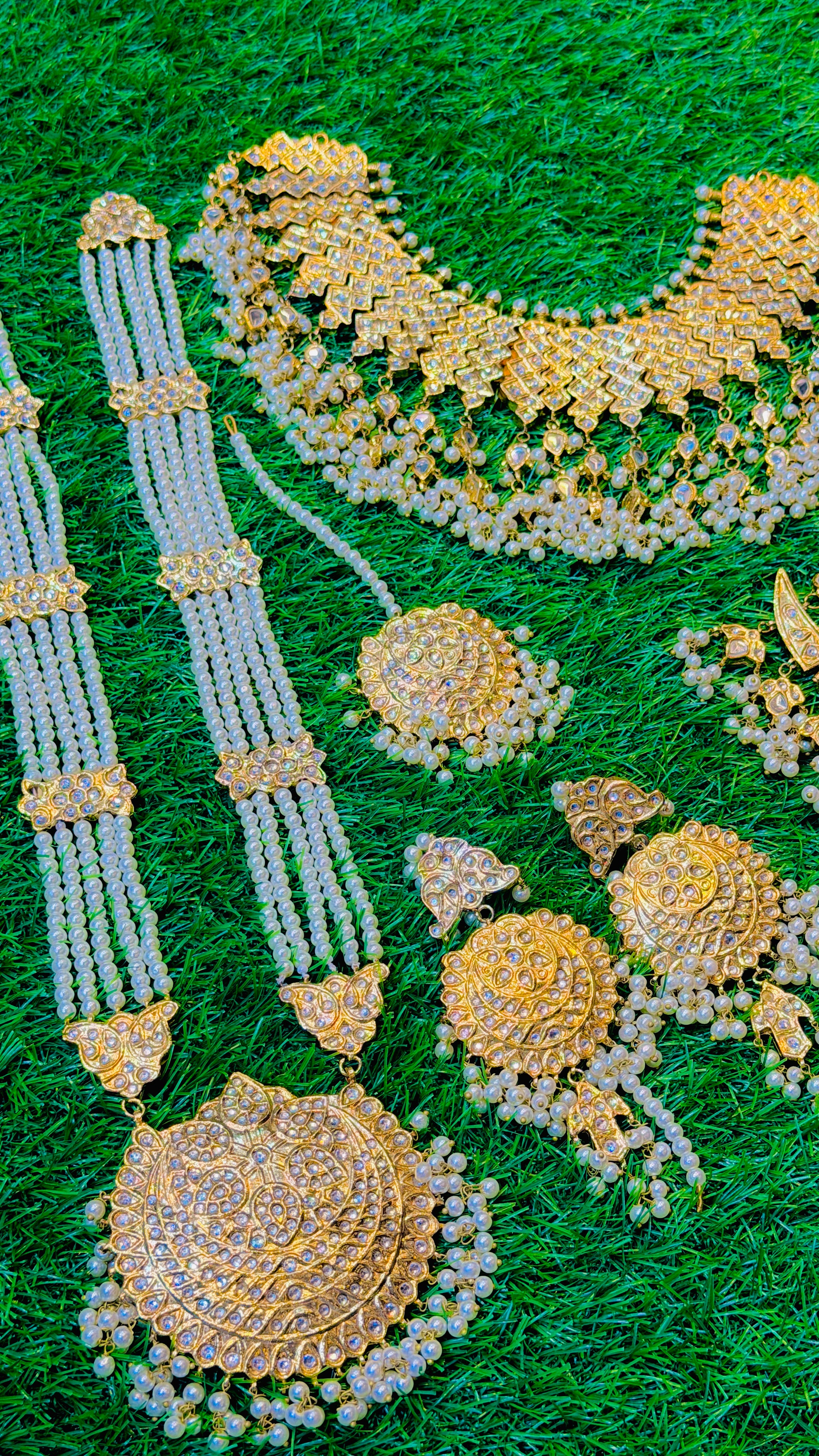 Kundan Bridal Set (Necklace, Mala, Earrings, Tika & Jhumar)