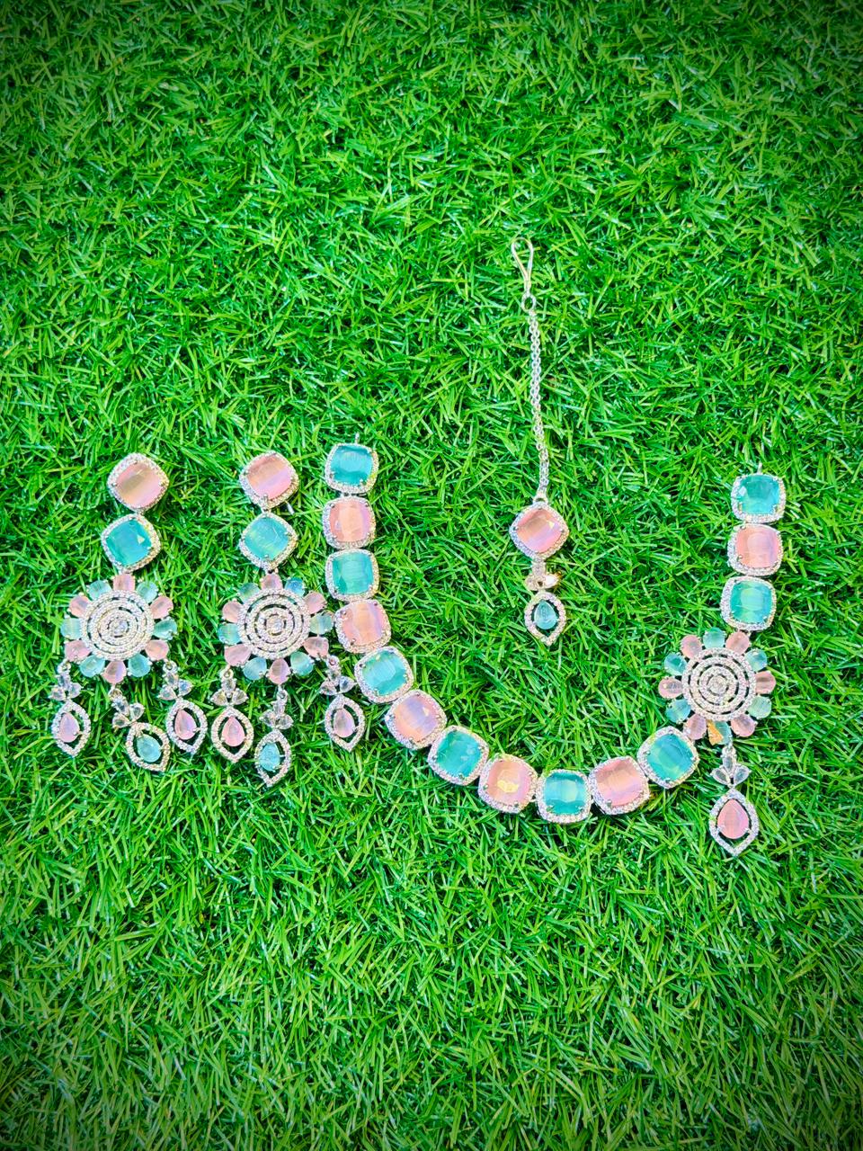 One Carat, Beautiful Necklace Set