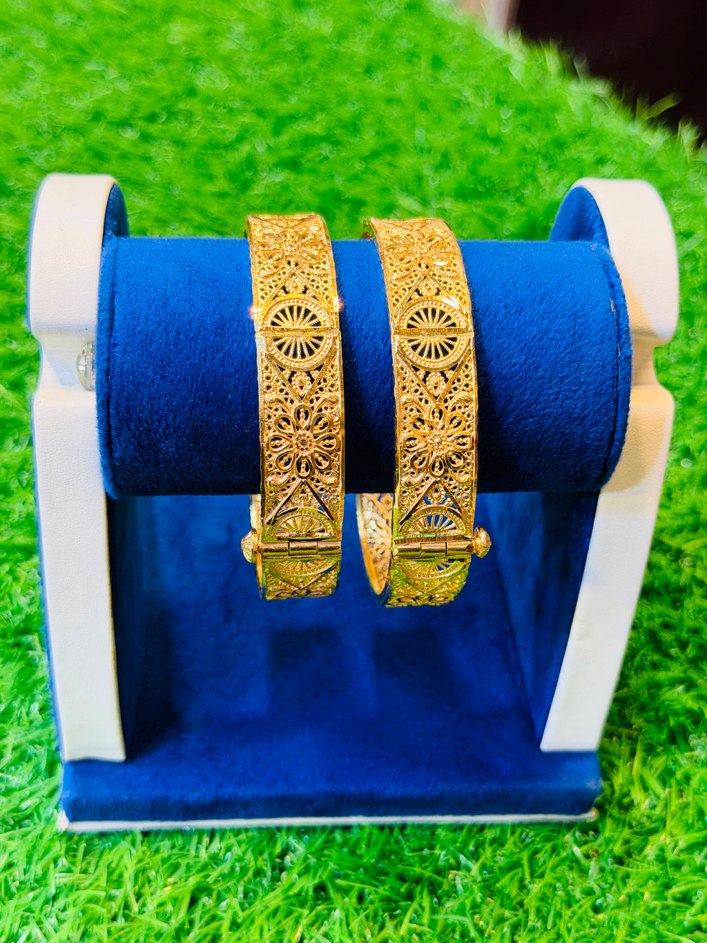 Gold Unique Karha
