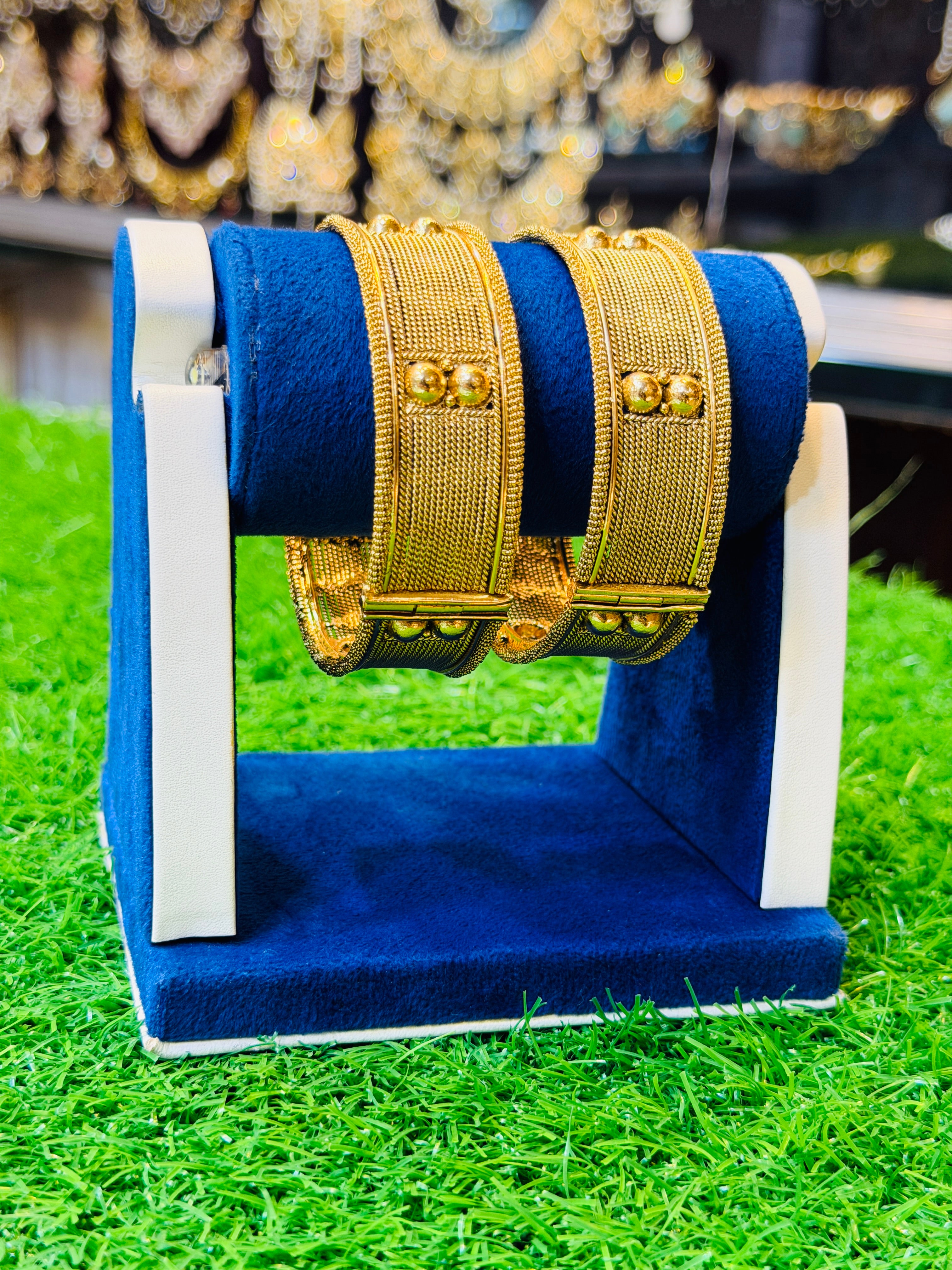 Gold Round Design Karha