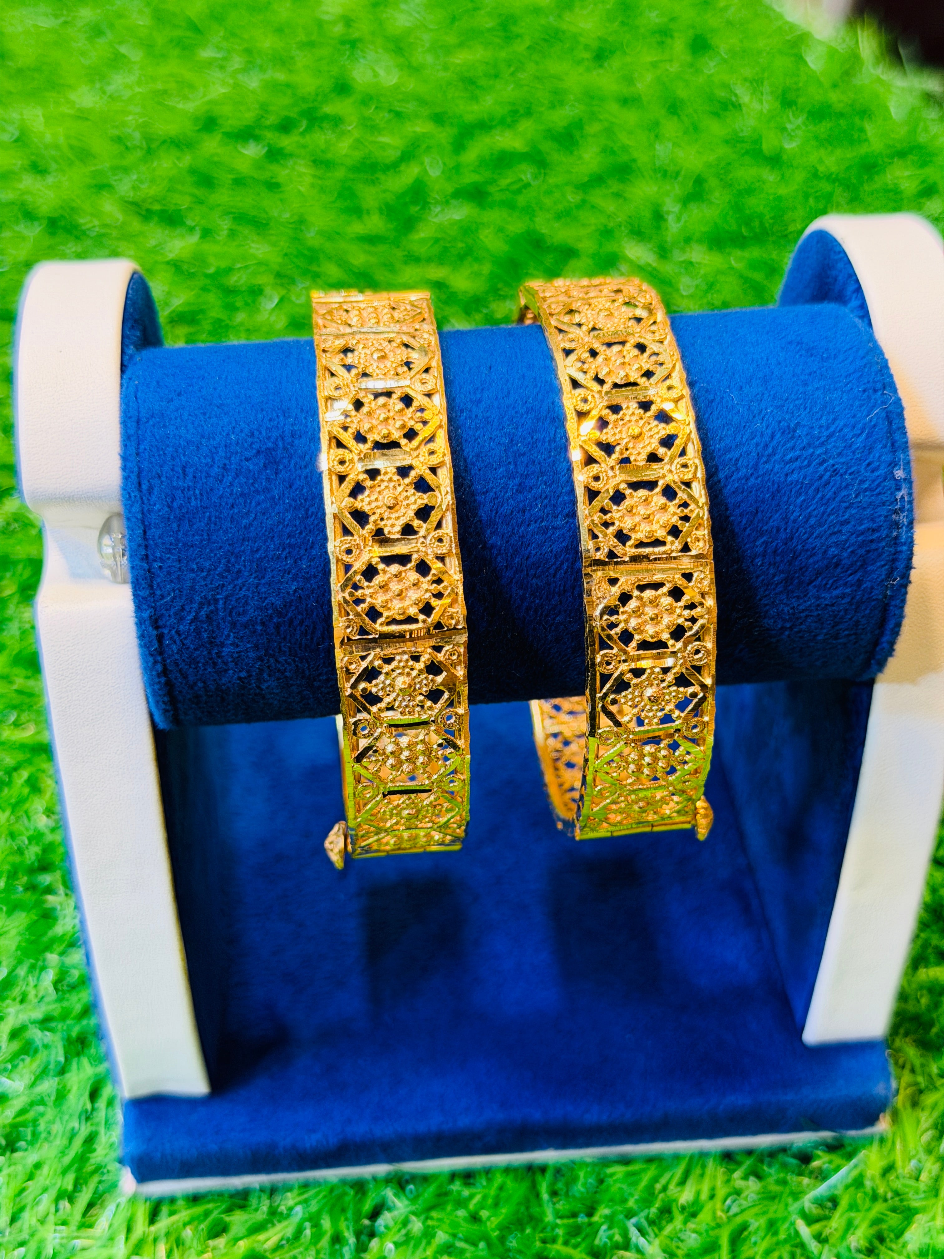 Beautiful Design Gold Plated Karha