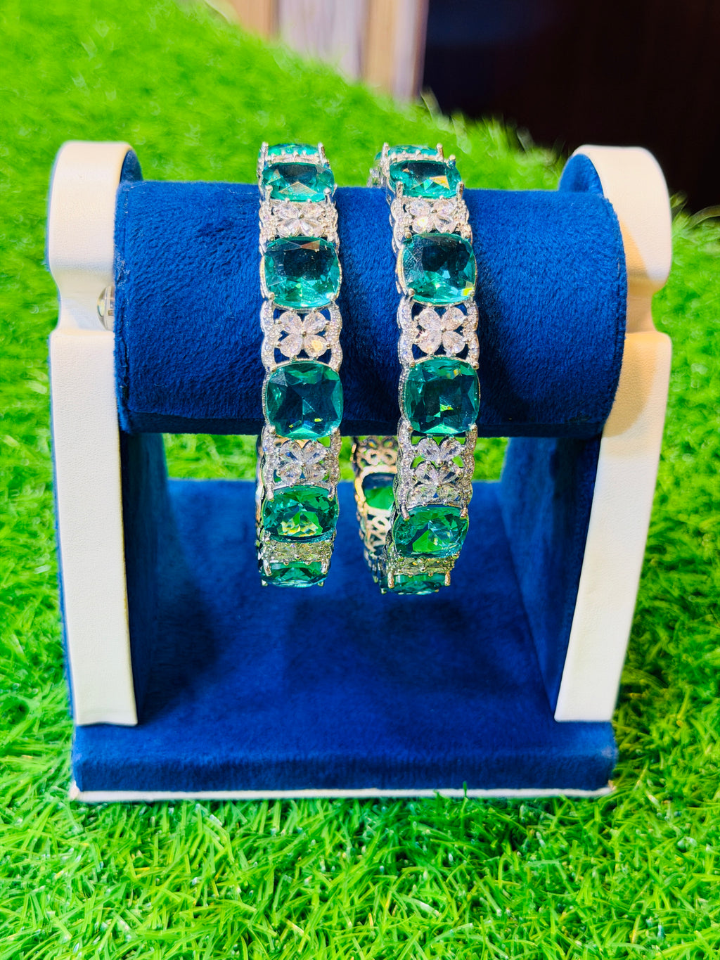 Ocean Green Stone Karha