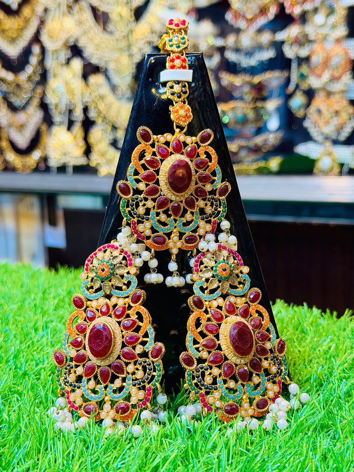 Malti Colour Earrings and Tika Set