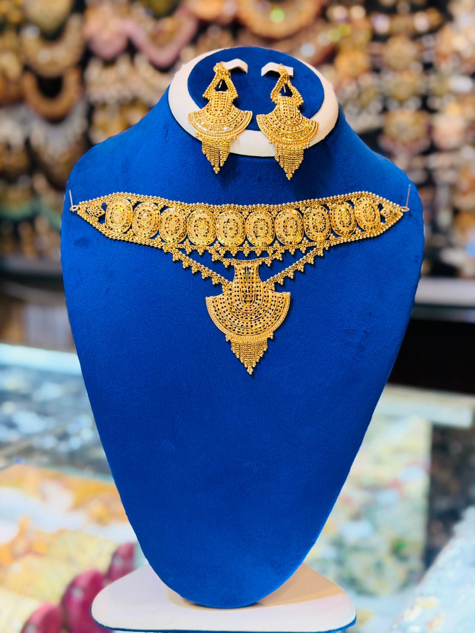 Gold Plated Choker Set With Earrings