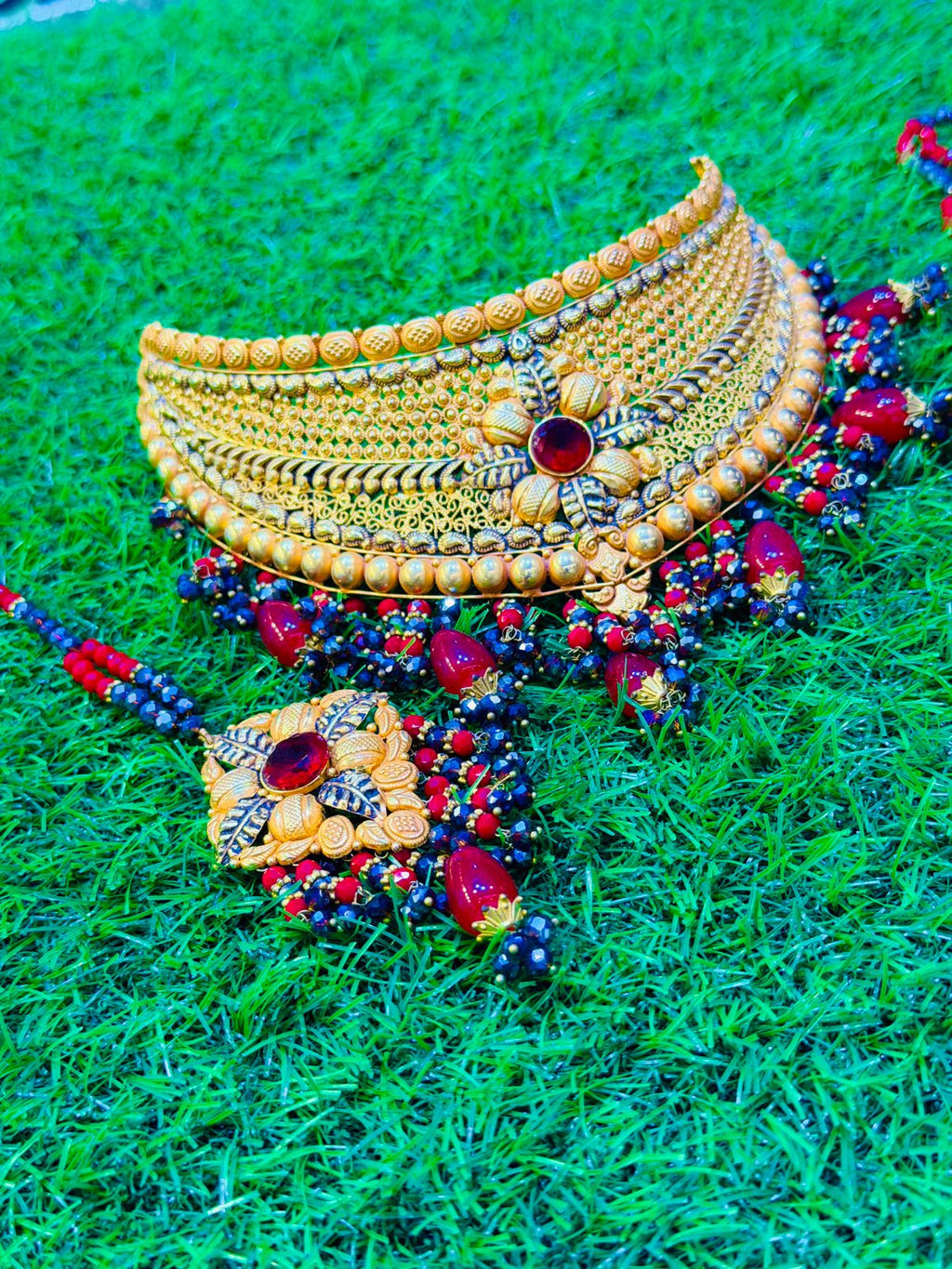 Gold Plated Madrasi Design Collar Set with Earrings & Tika