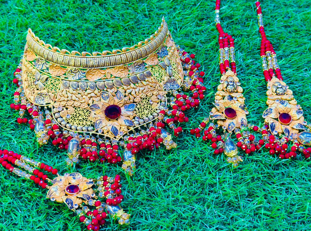 Gold Plated Madrasi Design Collar Set with Earrings