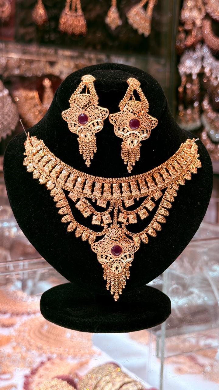 Gold Plated Necklace with Earrings