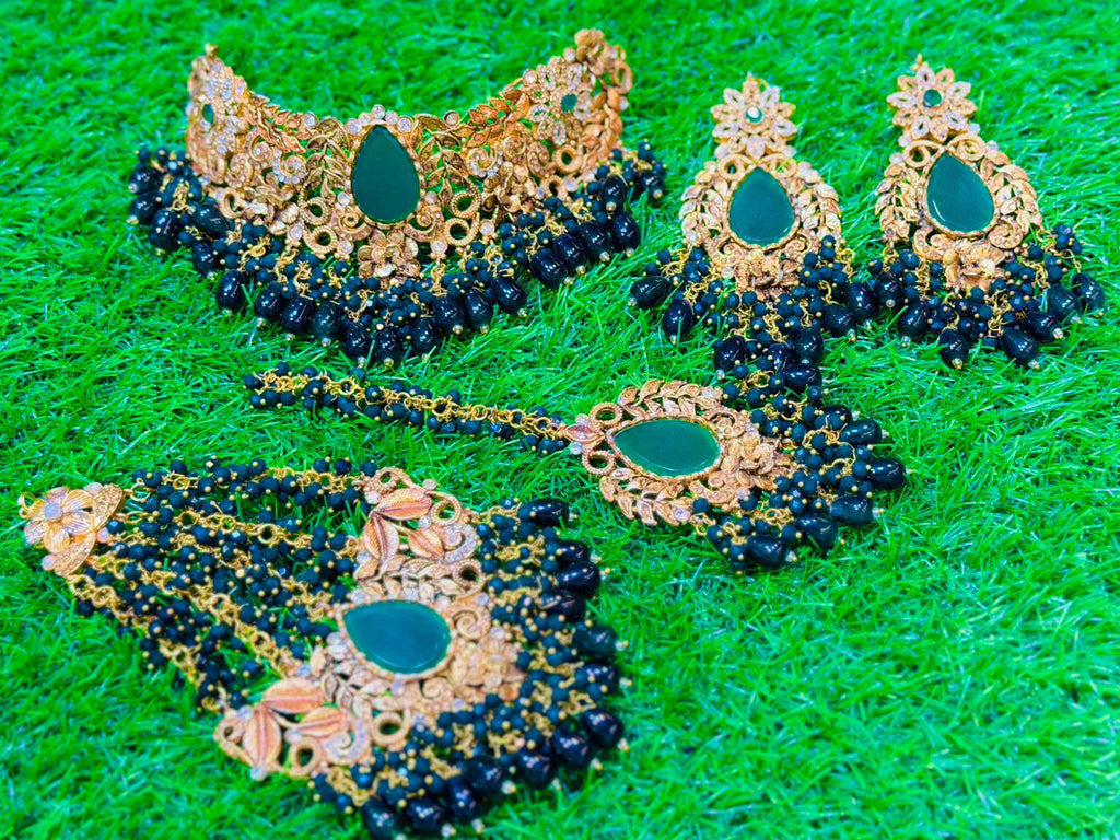 Kashees style green colour Collar Set