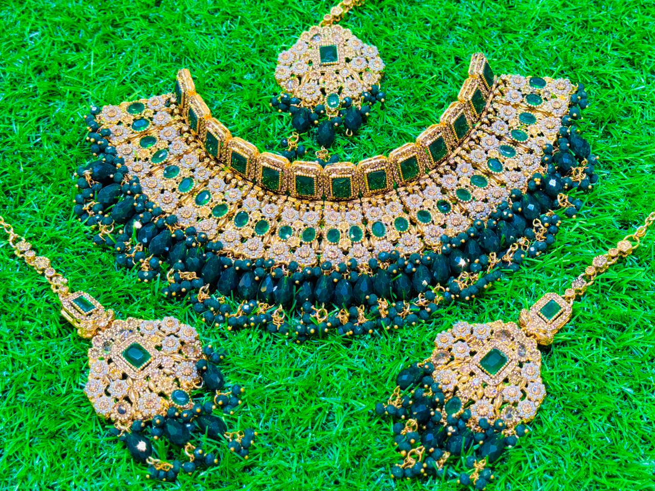 Green Colour Indian Collar Set