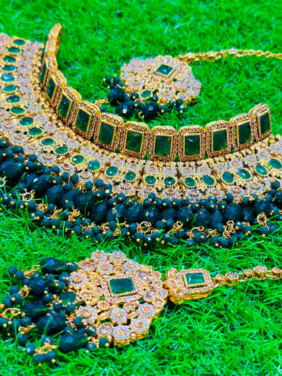 Green Colour Indian Collar Set