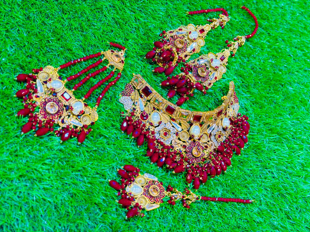 Turkish style Red Colour Collar Set