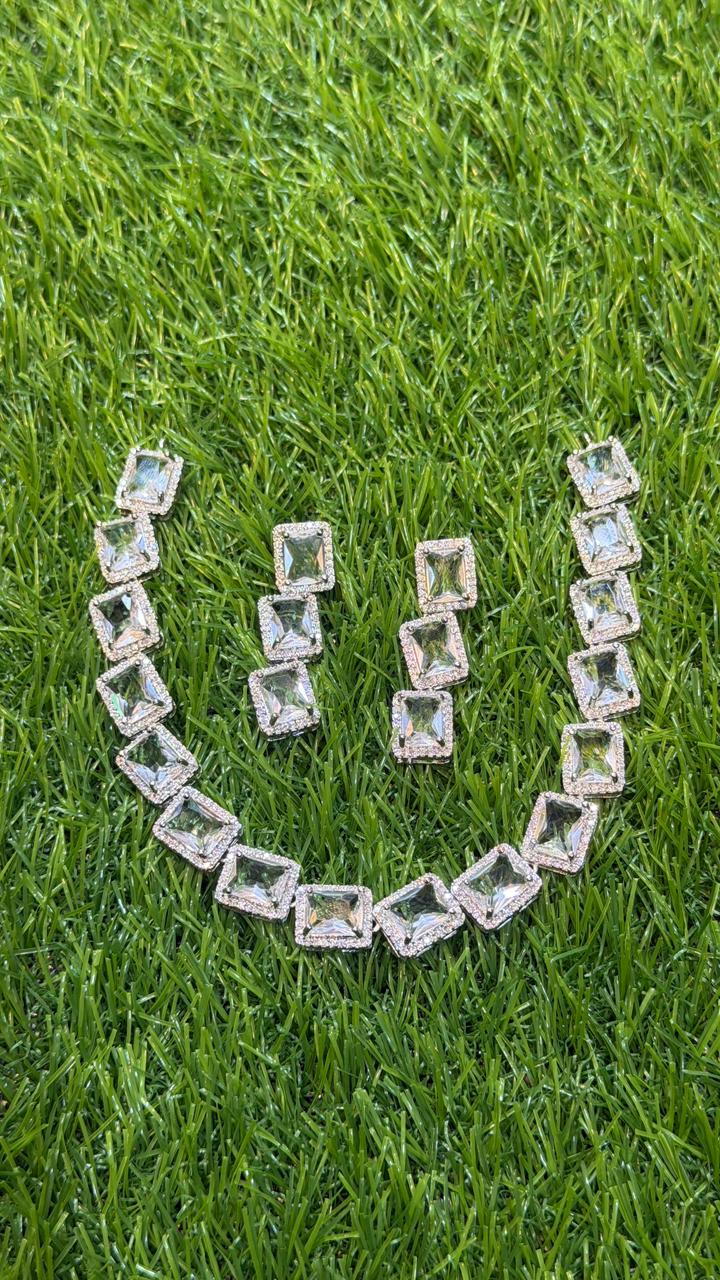 White One Carat Necklace Set