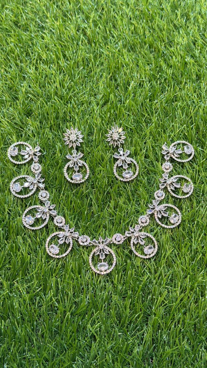 White One Carat Necklace Set