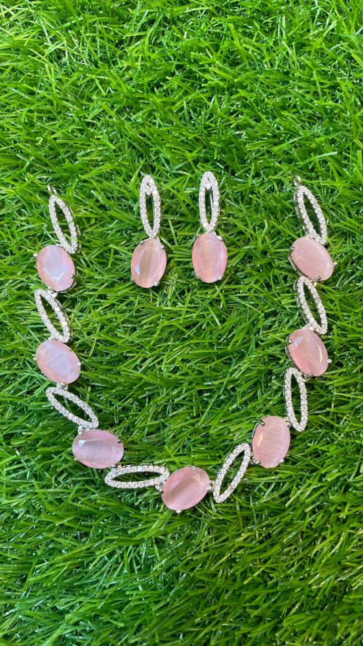 Pink colour one carat necklace set with earring