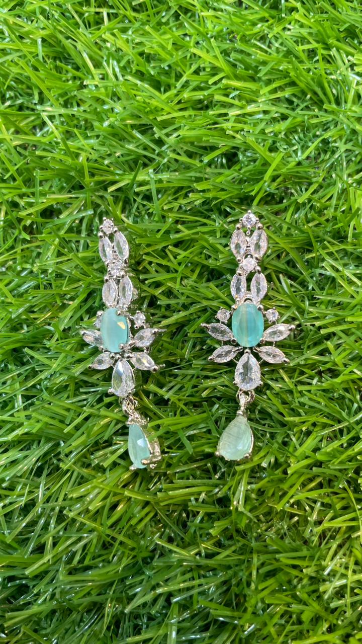 Mint Colour One Carat Necklace Set With Earrings