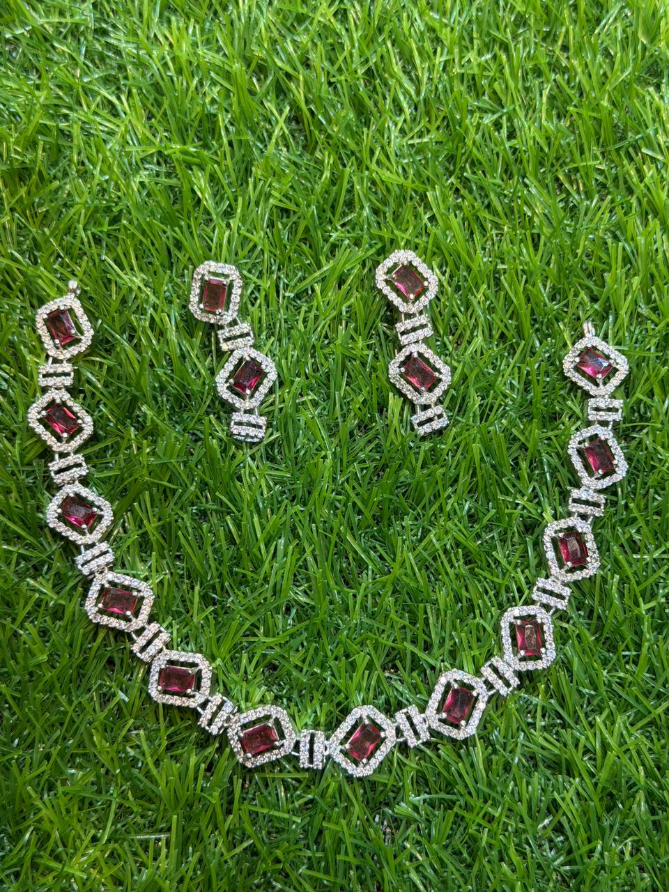 Crystal Red Colour One Carat Necklace Set With Earrings