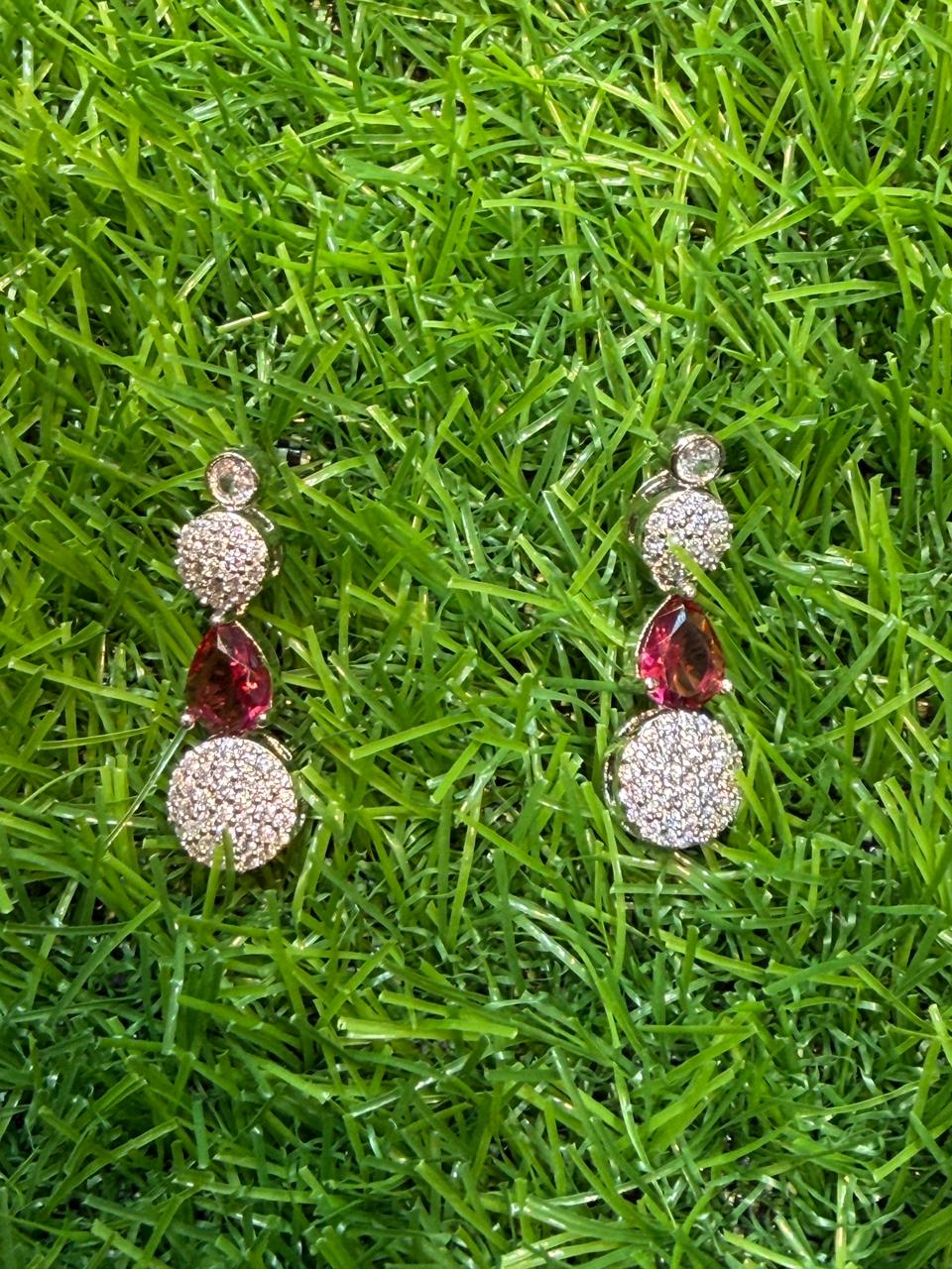 Crystal Red Colour One Carat Necklace Set With Earrings