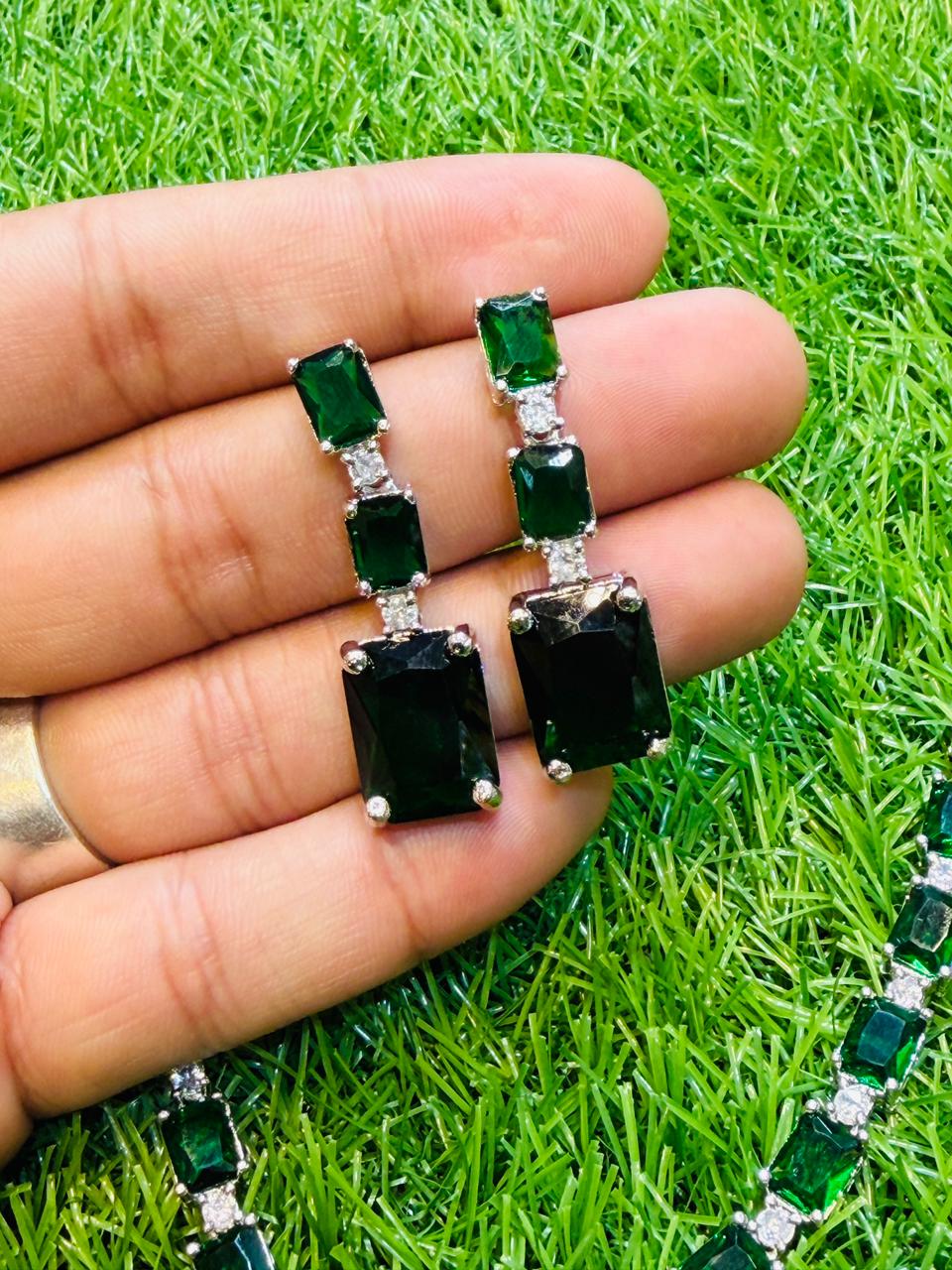 Green Colour One Carat Necklace Set With Earrings