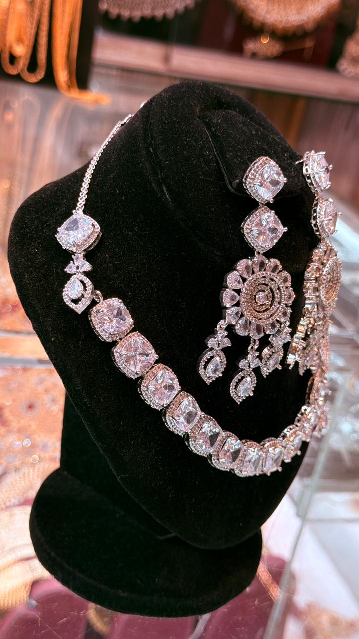 White Colour One Carat Necklace Set With Earrings and tika