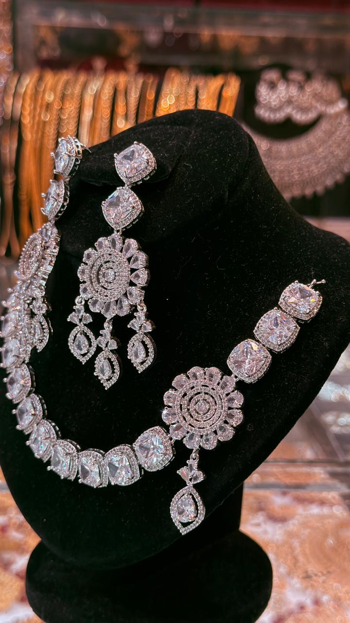 White Colour One Carat Necklace Set With Earrings and tika